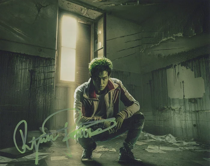 Ryan Potter autograph