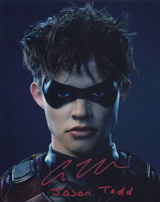 Curran Walters autograph