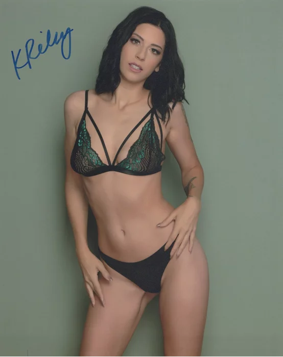 Kayy Riley autograph
