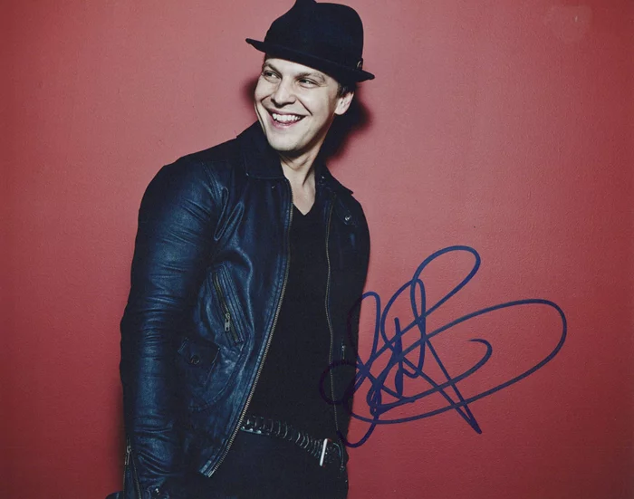 Gavin DeGraw autograph