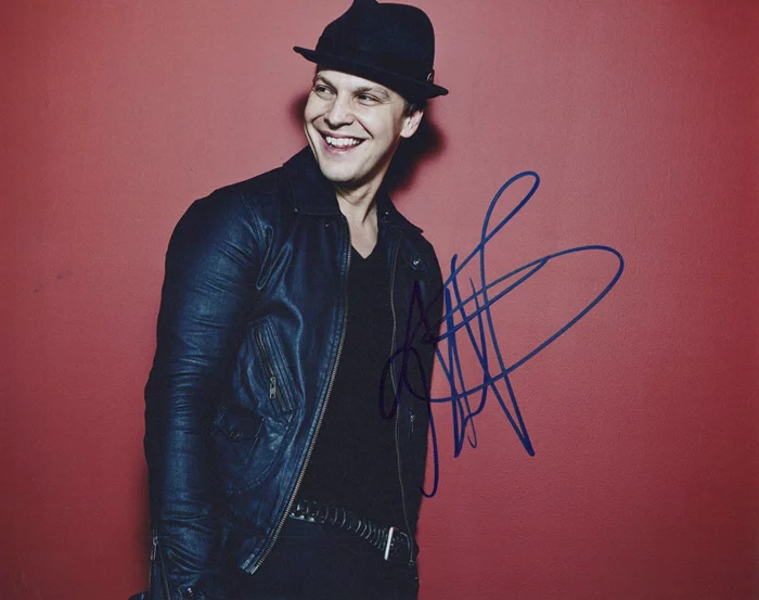 Gavin DeGraw autograph