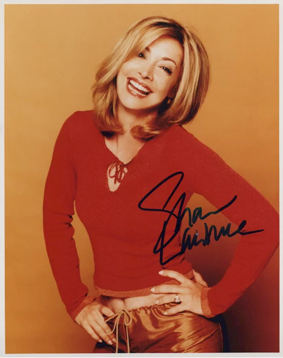 Sharon Lawrence autograph