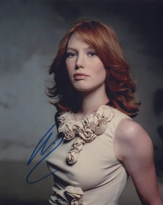 Alicia Witt autograph