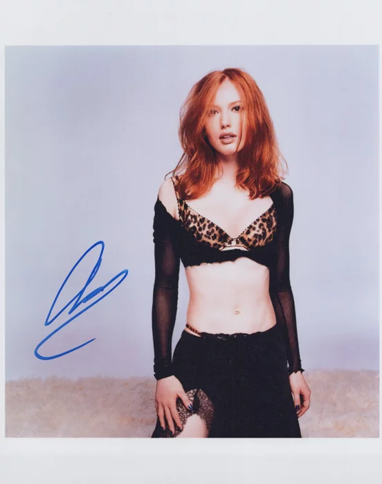 Alicia Witt autograph