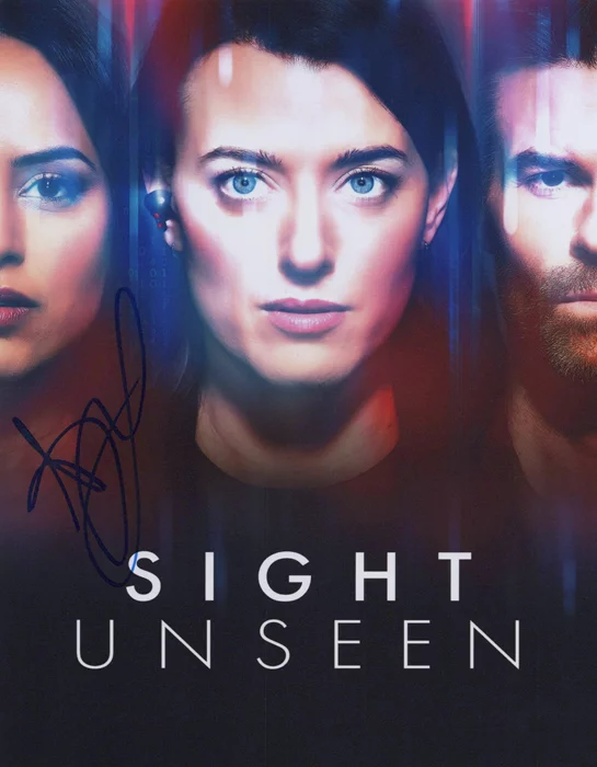 Agam Darshi autograph