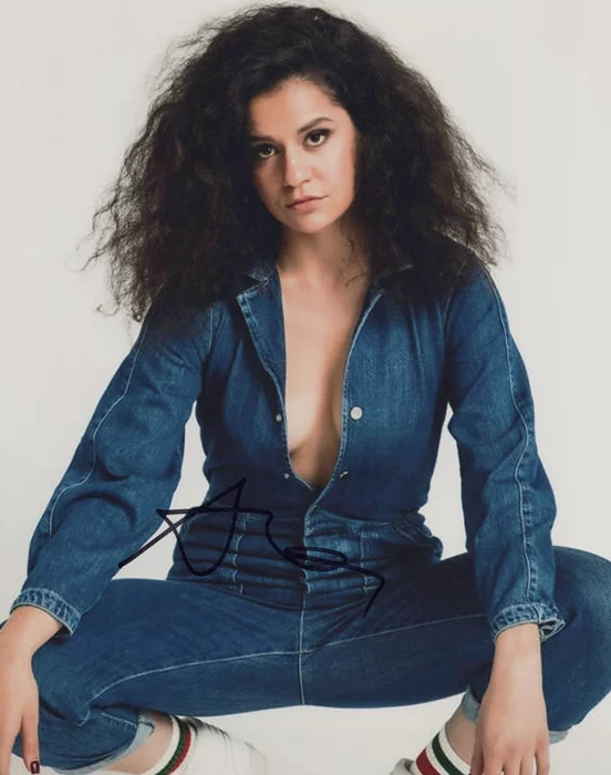 Ana Scotney autograph