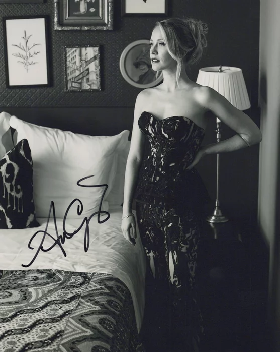 Anna Camp autograph