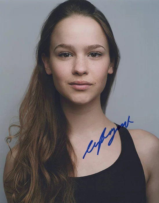 Clara Rugaard autograph