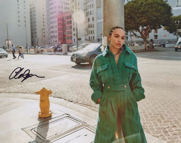 Cleopatra Coleman autograph
