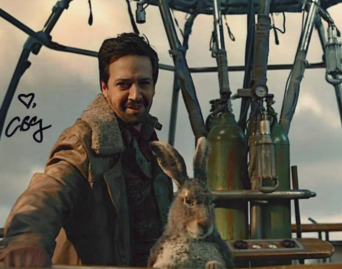 Cristela Alonzo autograph