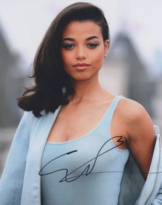 Ella Balinska autograph