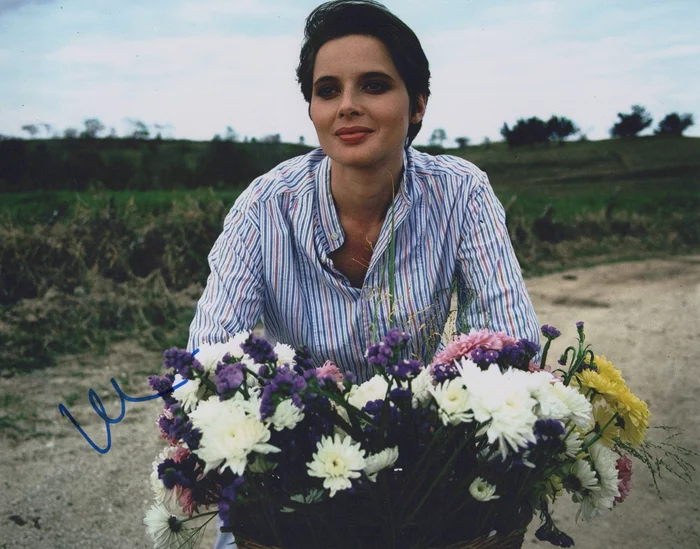 Isabella Rossellini autograph