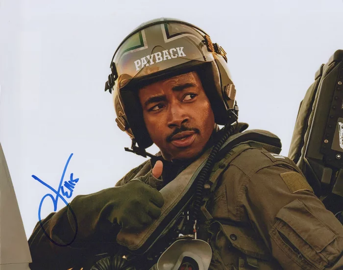Jay Ellis autograph