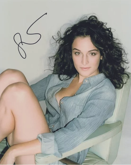 Jenny Slate autograph