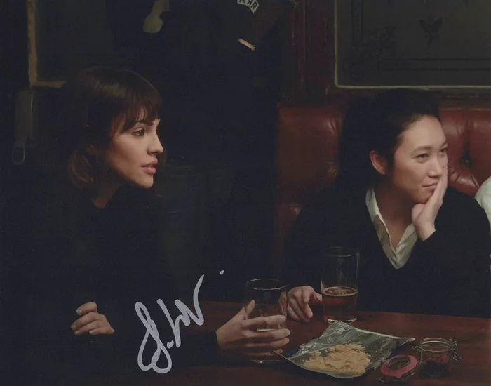 Jess Hong autograph