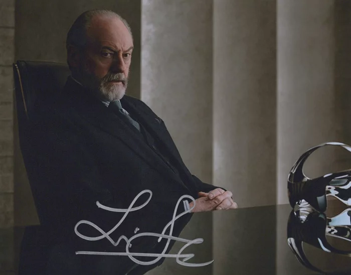 Liam Cunningham autograph