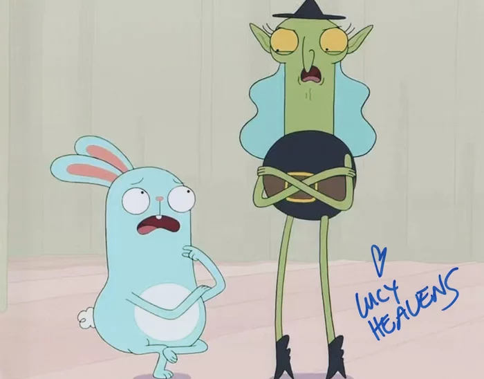 Lucy Heavens autograph