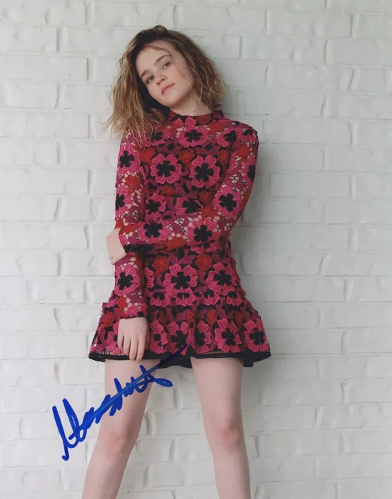 Megan Stott autograph