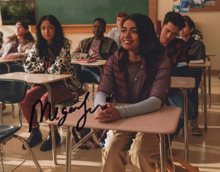 Megan Suri autograph
