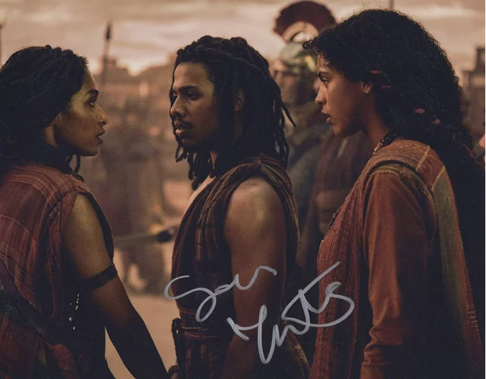 Sara Martins autograph