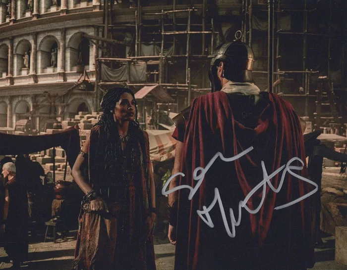 Sara Martins autograph