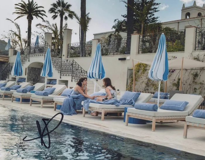 Simona Tabasco autograph