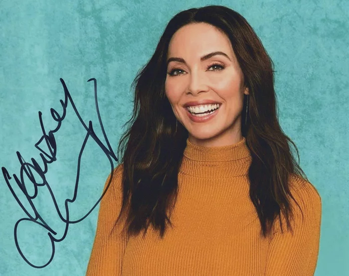 Whitney Cummings autograph