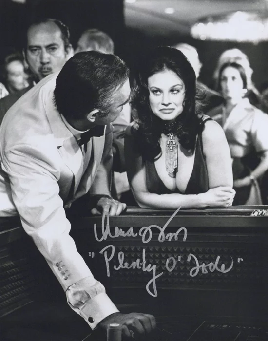 Lana Wood autograph