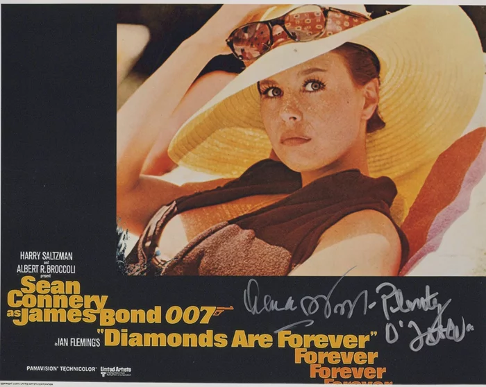 Lana Wood autograph