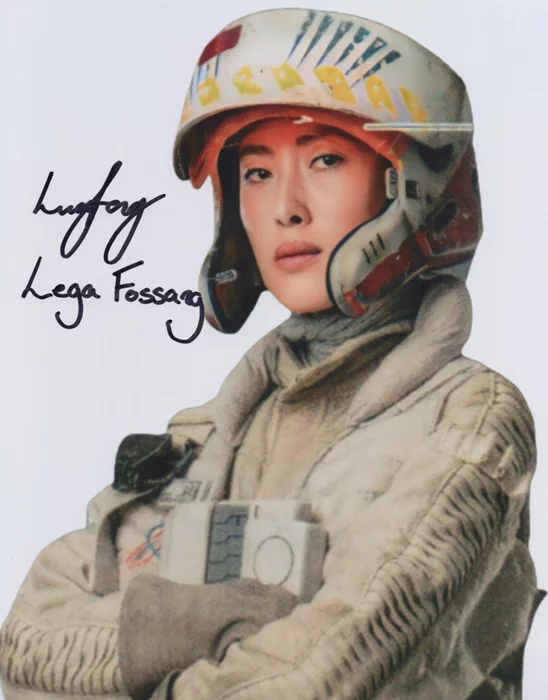 Lucy Feng autograph