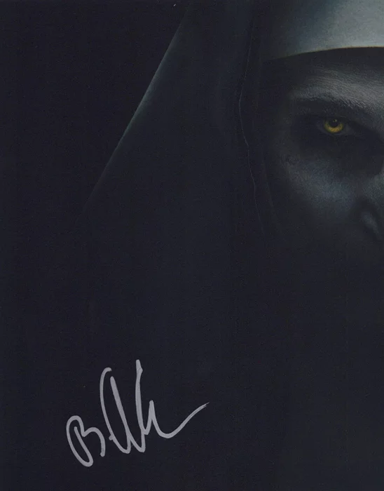 Bonnie Aarons autograph