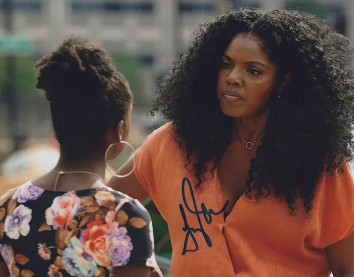 Tyla Abercrumbie autograph