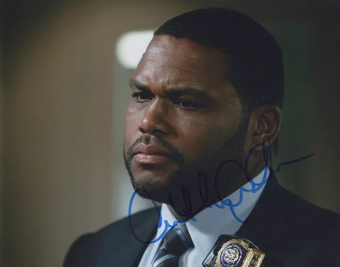 Anthony Anderson autograph
