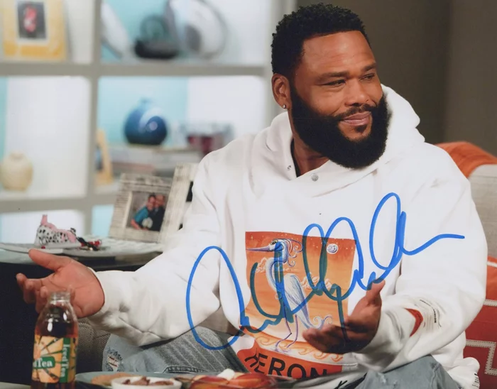 Anthony Anderson autograph