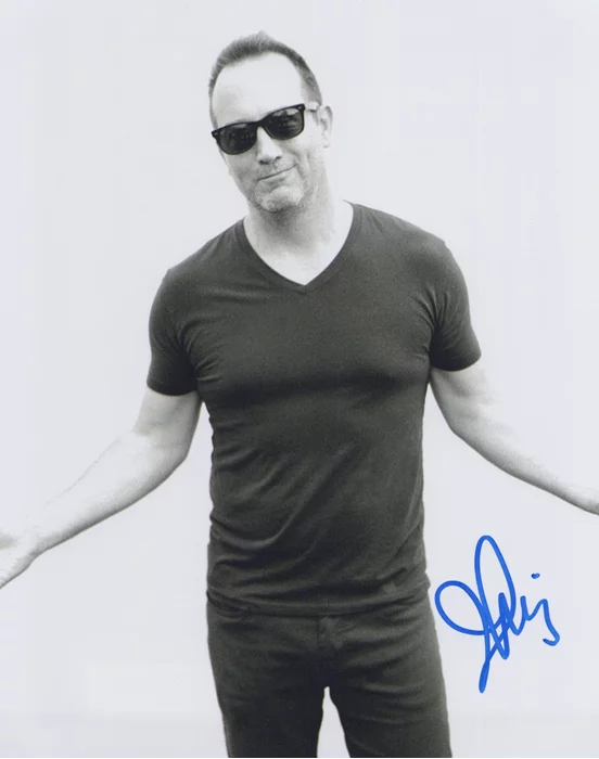Joel Cummings autograph