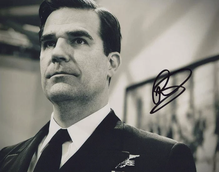 Rob Delaney autograph