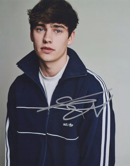 Spike Fearn autograph
