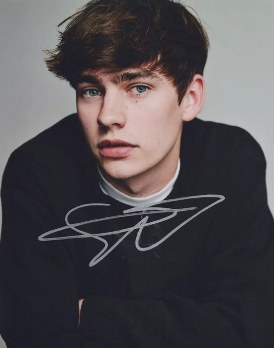 Spike Fearn autograph