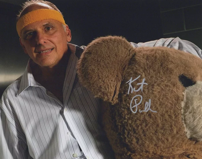 Kurt Fuller autograph