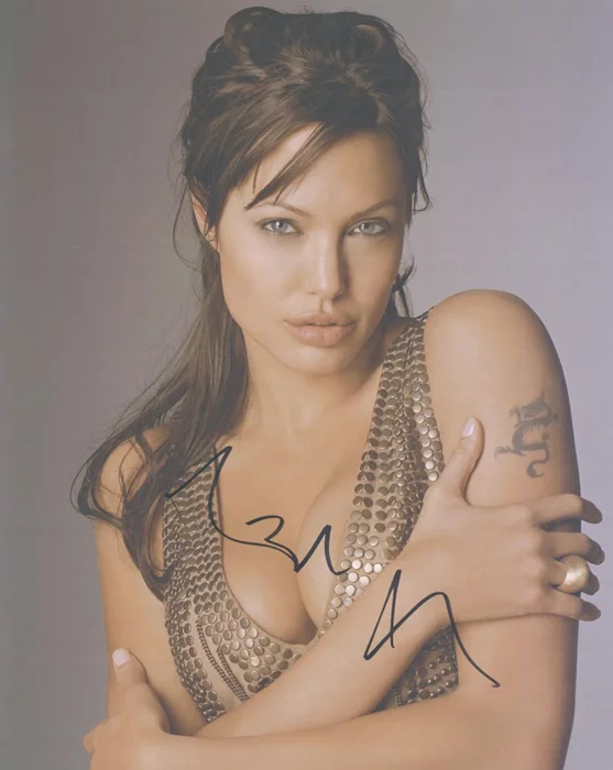 Angelina Jolie autograph
