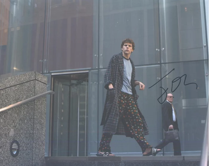 Jesse Eisenberg autograph