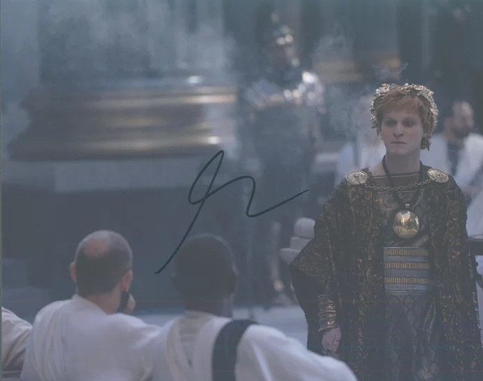 Fred Hechinger autograph