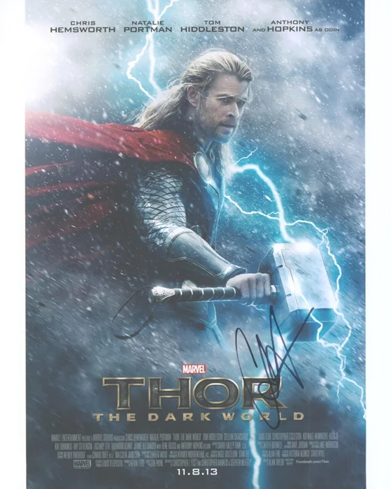 Chris Hemsworth autograph