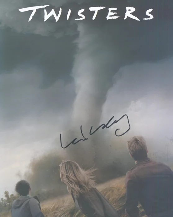 Lee Isaac Chung autograph