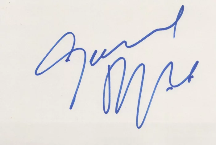 Gabriel Byrne autograph