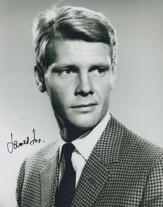 James Fox autograph