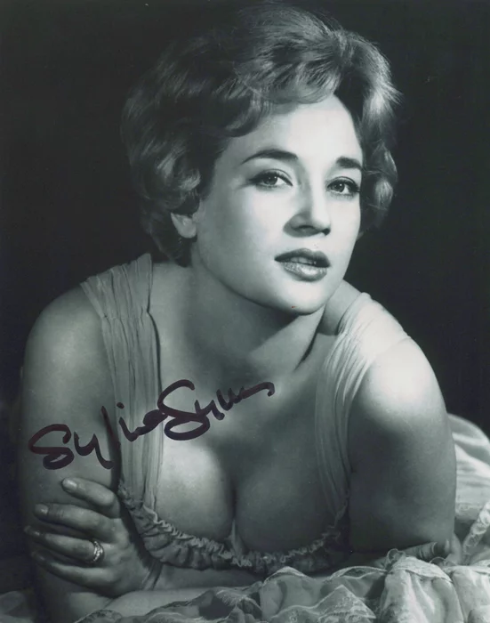 Sylvia Syms autograph