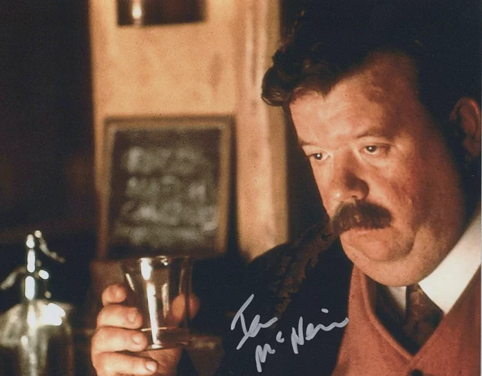 Ian McNeice autograph