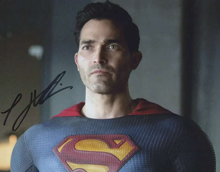 Tyler Hoechlin autograph