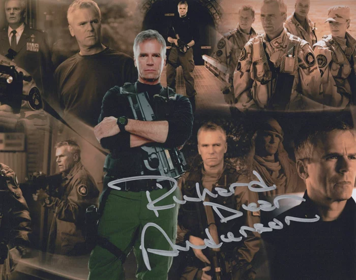 Richard Dean Anderson autograph